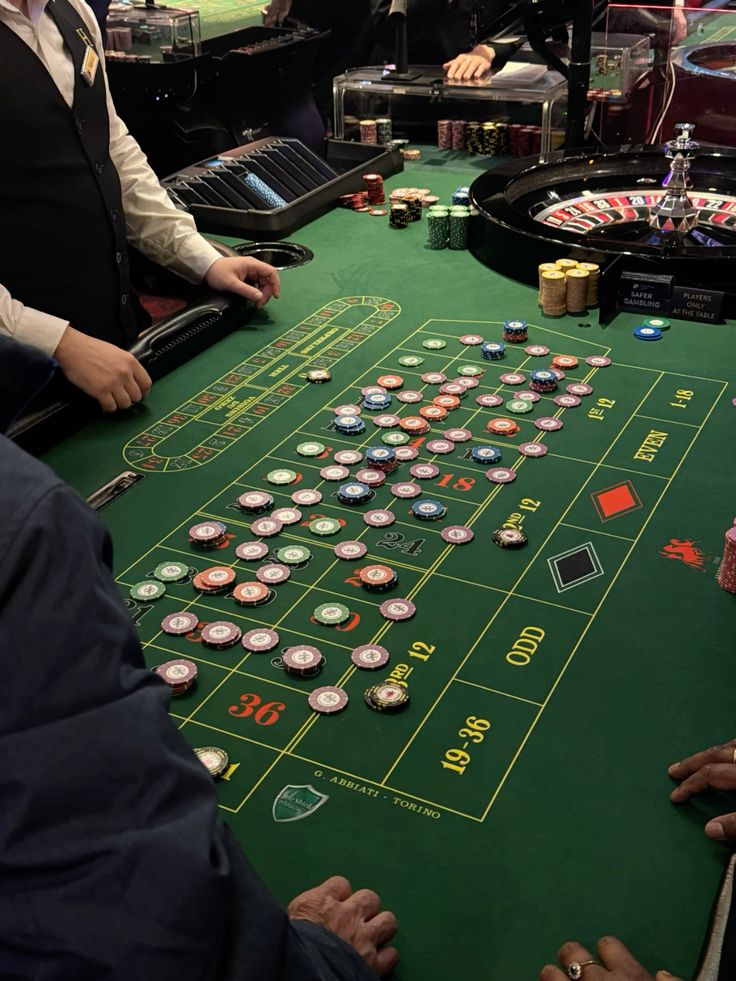 Golden Jackpot Vegas پر آن لائن سلاٹس کے بارے میں